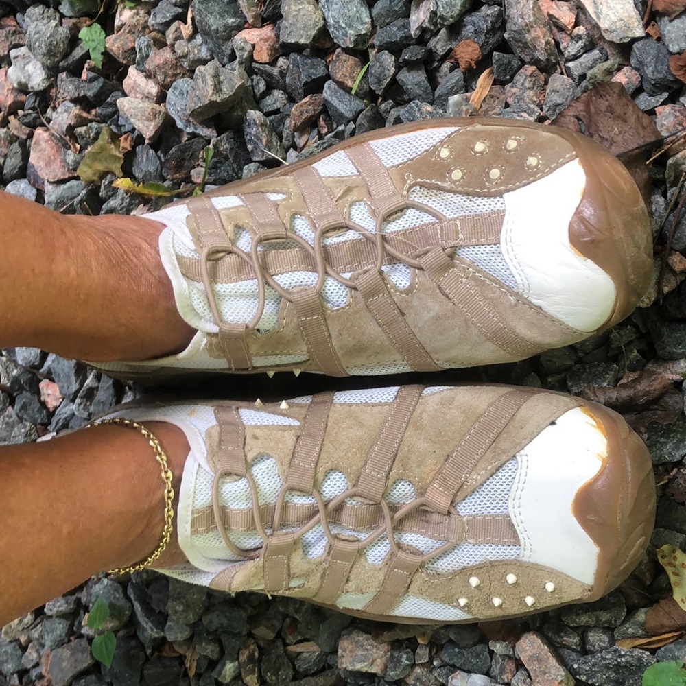 White & Beighe slip on shoe, no ties. Cool to foot, size 10.